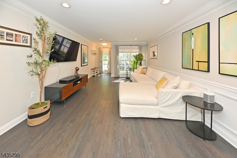 32 Rosewood Ct 32