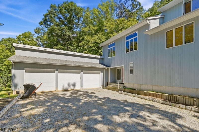 40 Old Boonton Rd