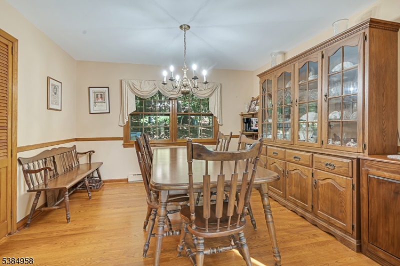 23 Glenwood Dr