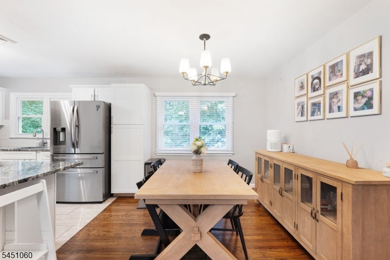 38 Seneca Ave