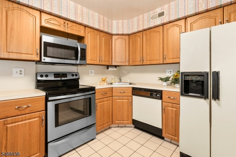 12 Wareham Ct