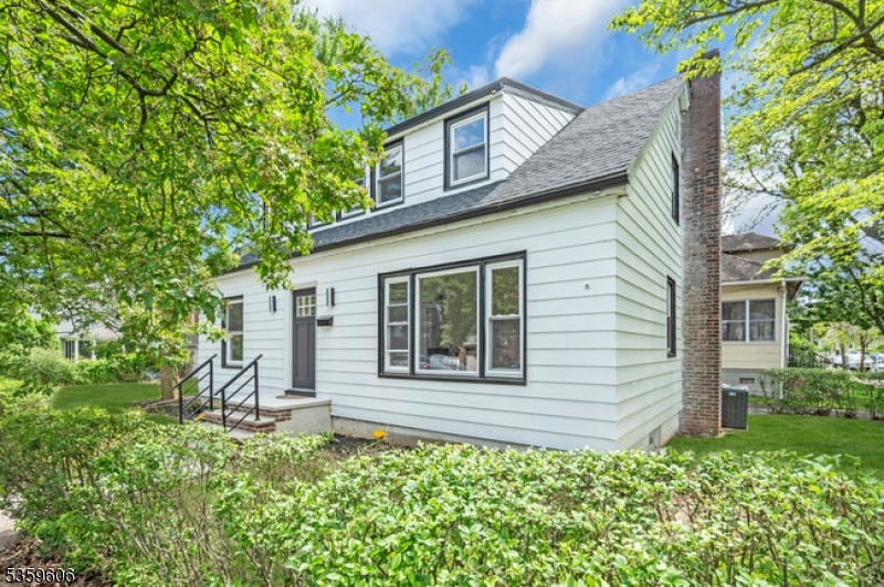 132 Garfield Place