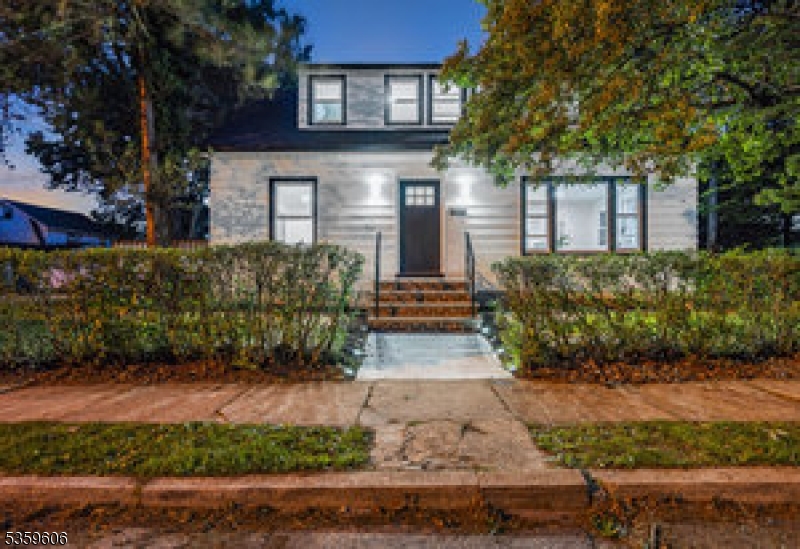 132 Garfield Place
