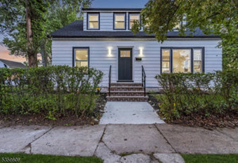 132 Garfield Place