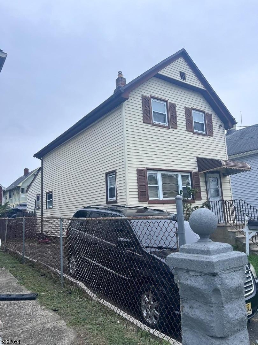 12 Spencer Pl