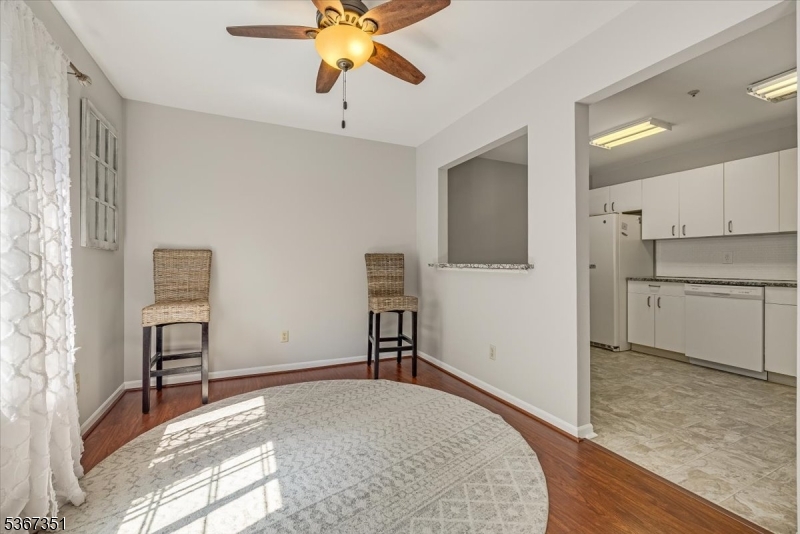 81 Village Dr 81