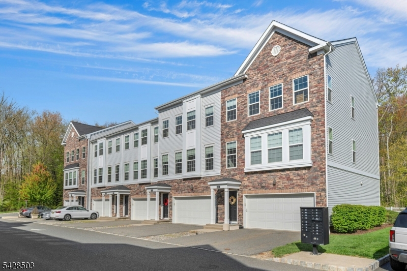 1808 Devon Ln