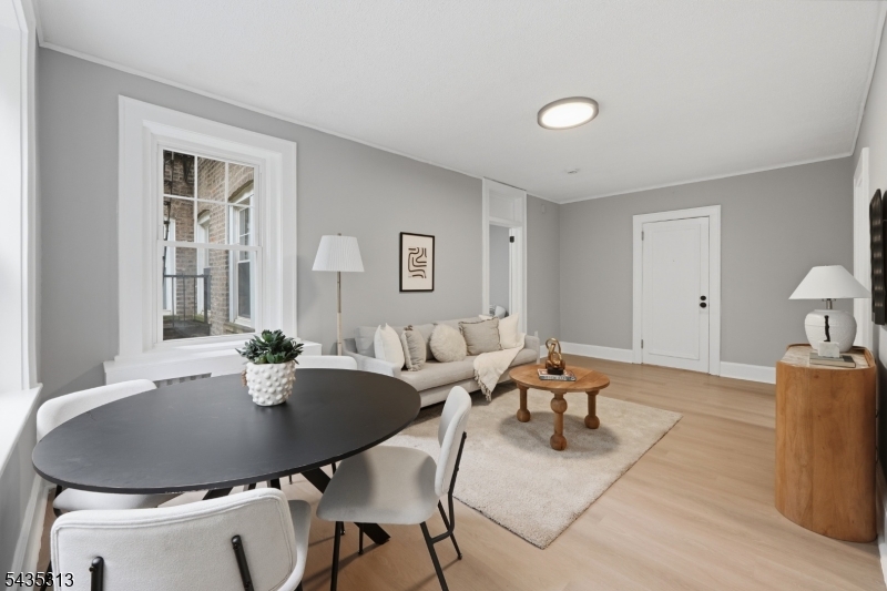 49 Park Ave Unit 5 5