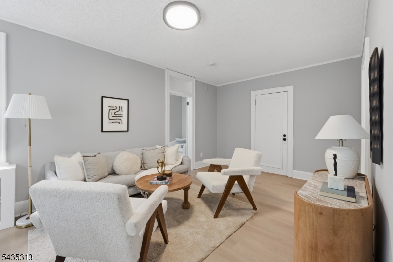 49 Park Ave Unit 5 5