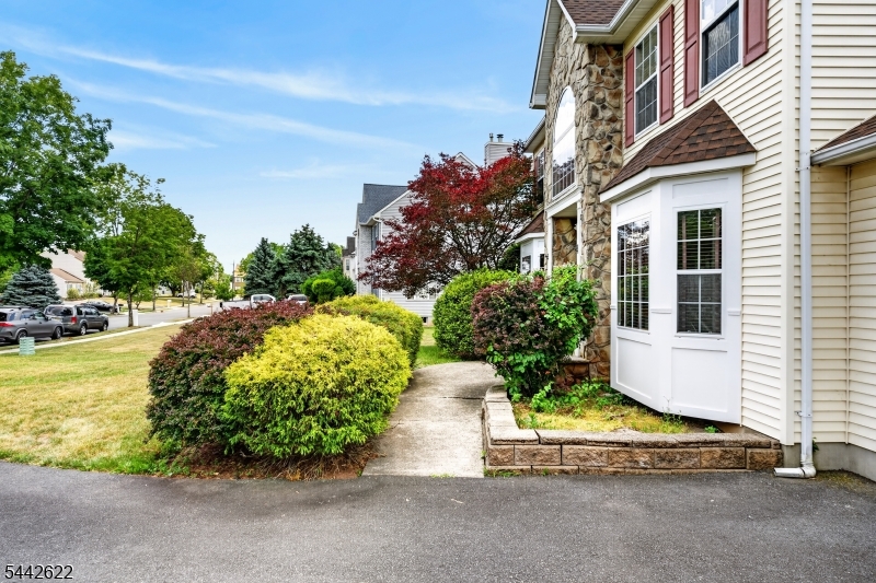 10 Whispering Pines Way
