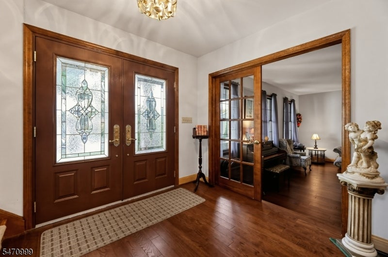 621 Bloomfield Ave