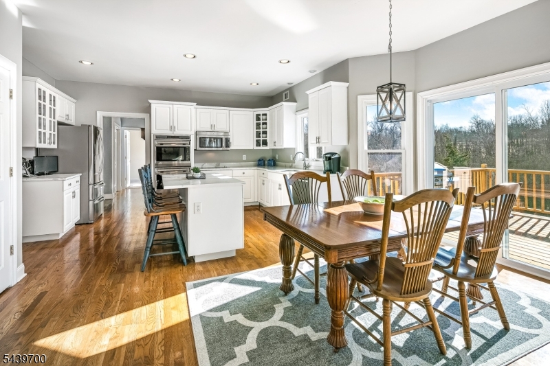 36 Beacon Hill Dr