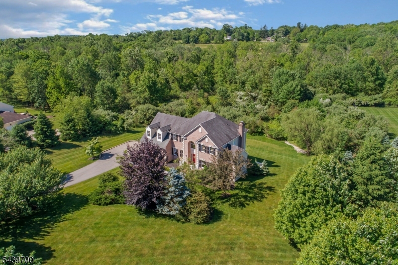 36 Beacon Hill Dr