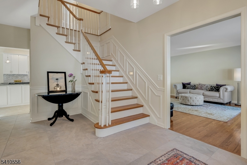 10 Mount Pleasant Rd