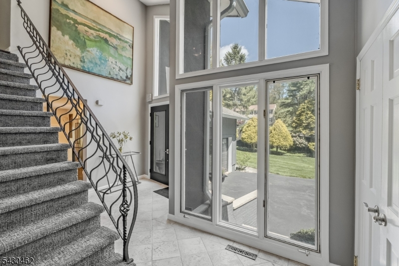 4 Colonel Evans Dr