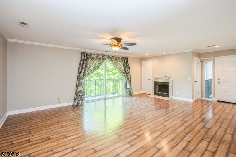 24 Sam Bonnell Dr