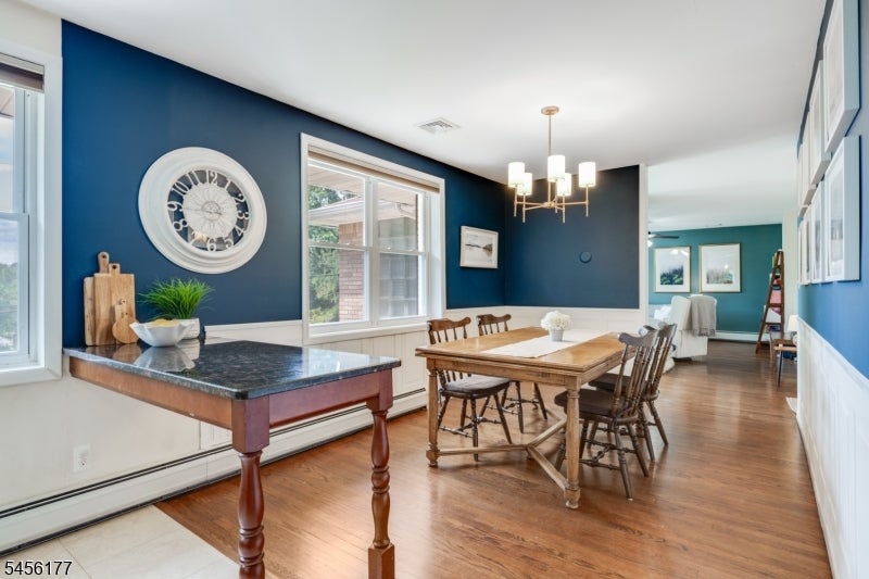 27 Dalewood Rd
