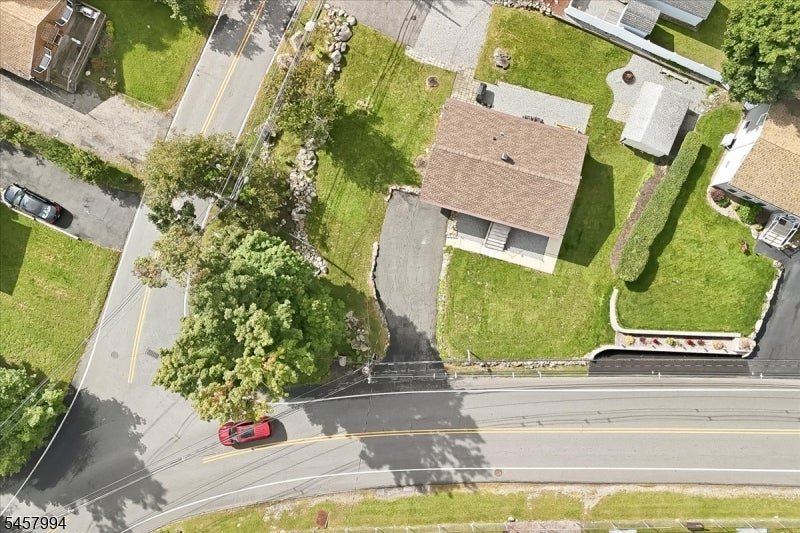 2 Crescent Rd