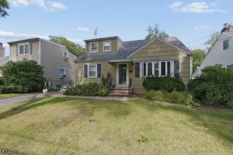 747 Brookside Rd