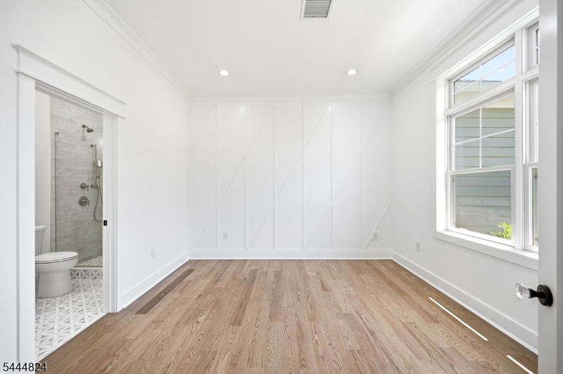 2 Wingate Dr