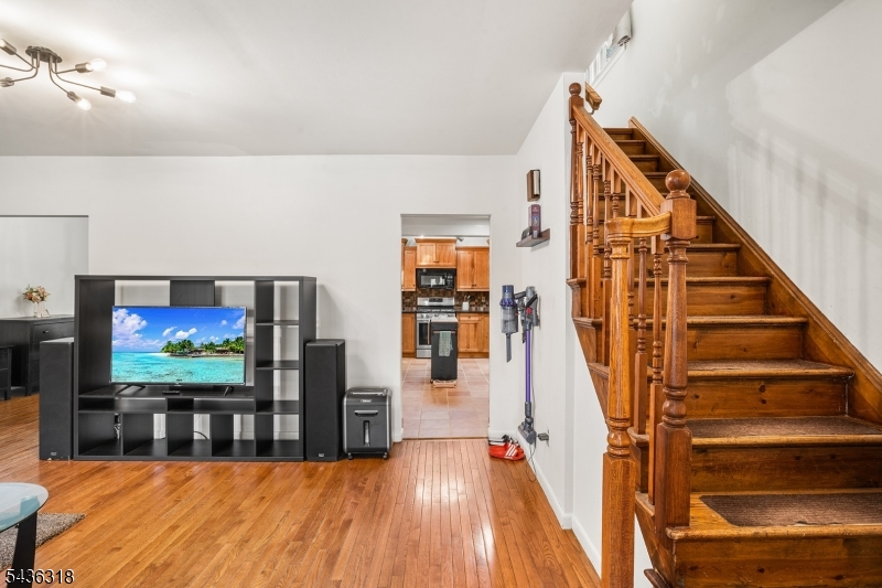 581 Eagle Rock Ave