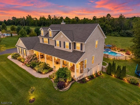 Photo for 10 Highlands Way