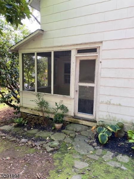 35 N Hillside Ave