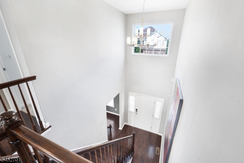10 Willocks Cir