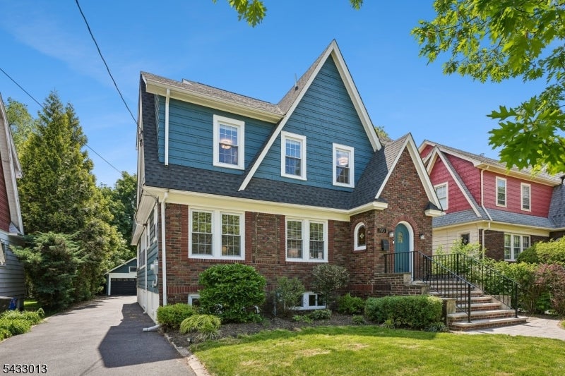 190 Garfield Pl