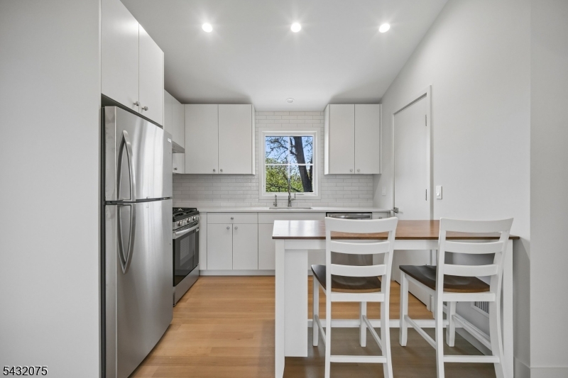 75 Midland Ave 2