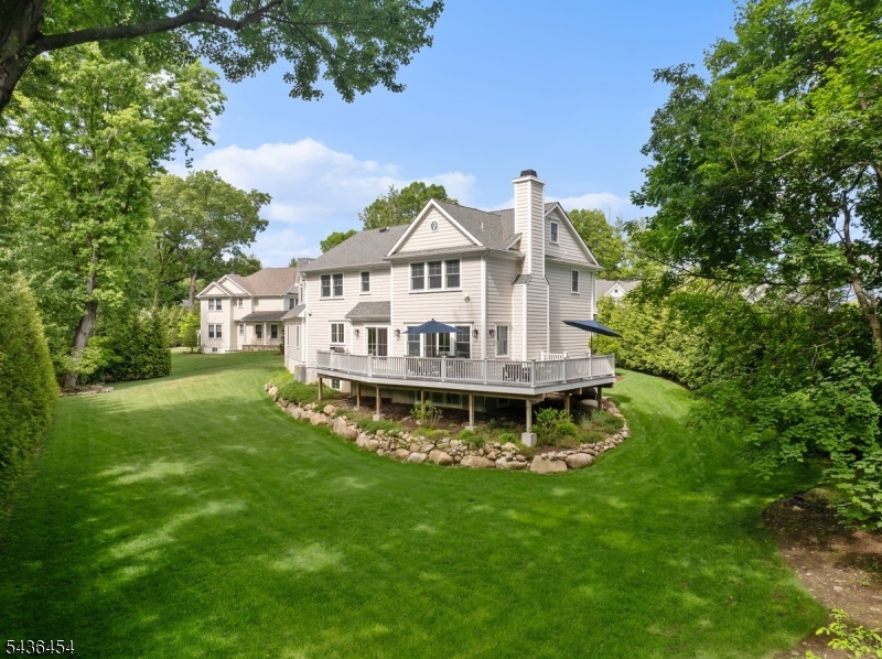 Homes for Sale in Northern NJ | ThisIsRiverEdge.com 2 Weimer Ct