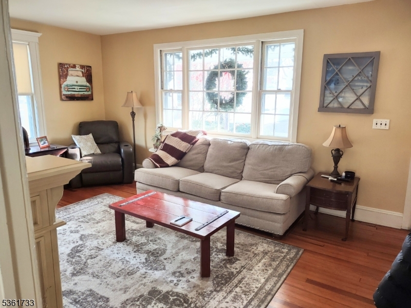 95 Maitland Ave