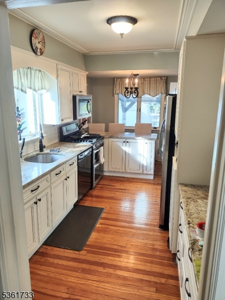 95 Maitland Ave