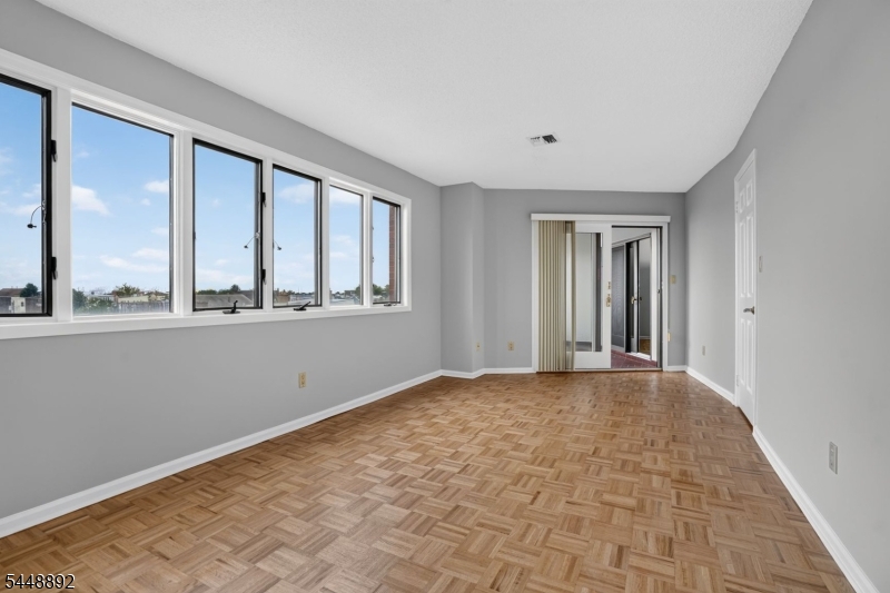 41-51 Wilson Ave