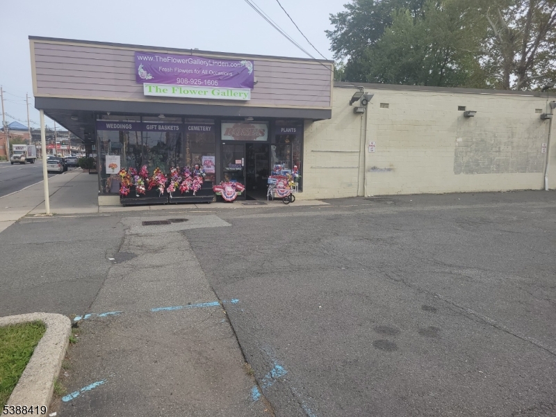 355 West St Georges Ave