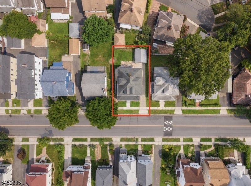 73 Berkeley Ave