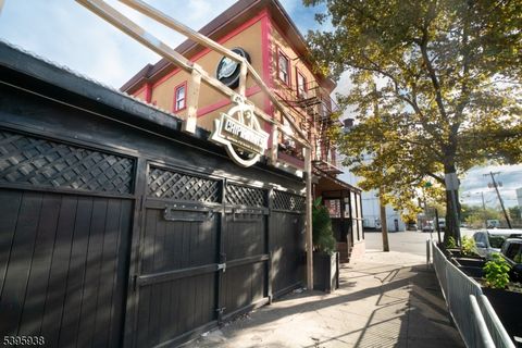 96 Avenue C Newark City NJ 07114