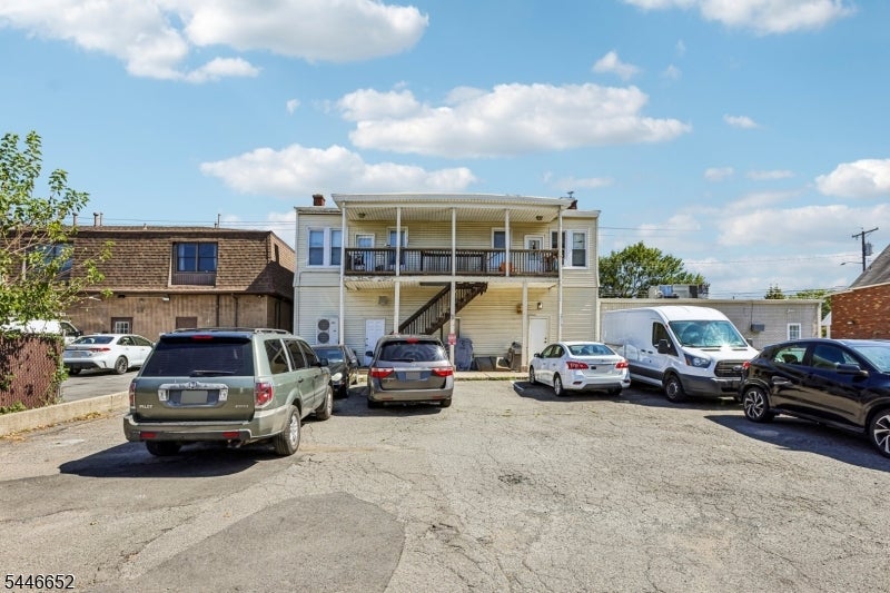 580 Lafayette Ave