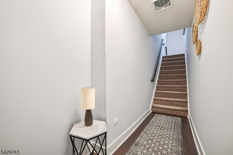 1304 Parkview Ln 1304