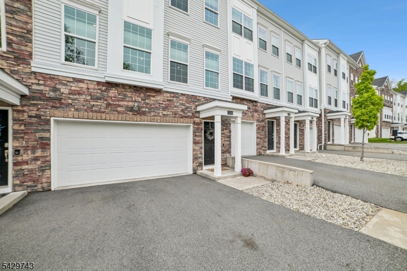 1304 Parkview Ln 1304