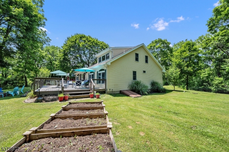 7 Old Farm Road