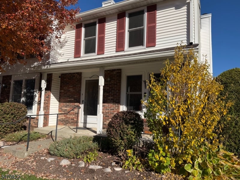 39 Constitution Way