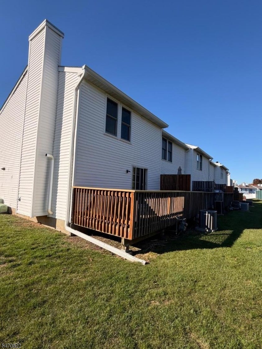 39 Constitution Way