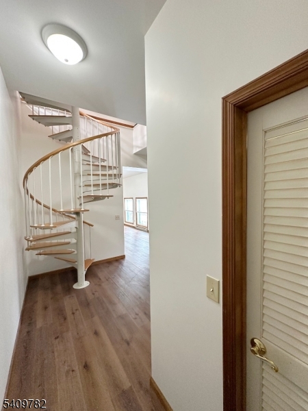 21 Springfield Ave 10