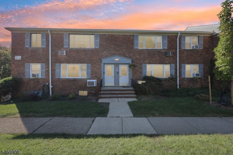 12 Wedgewood Dr 13