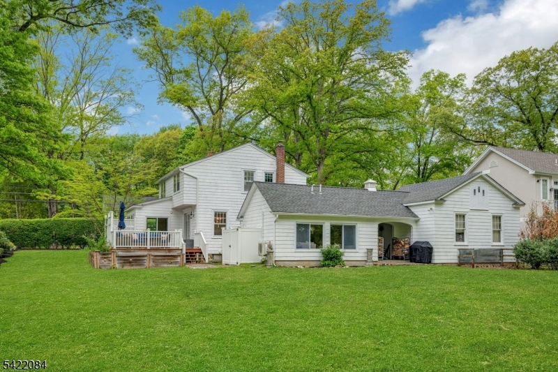 122 Kenilworth Rd