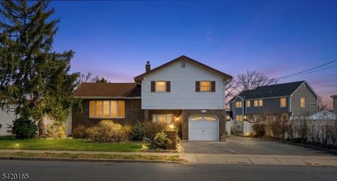 131 Walnut Ave Clark Twp. NJ 07066