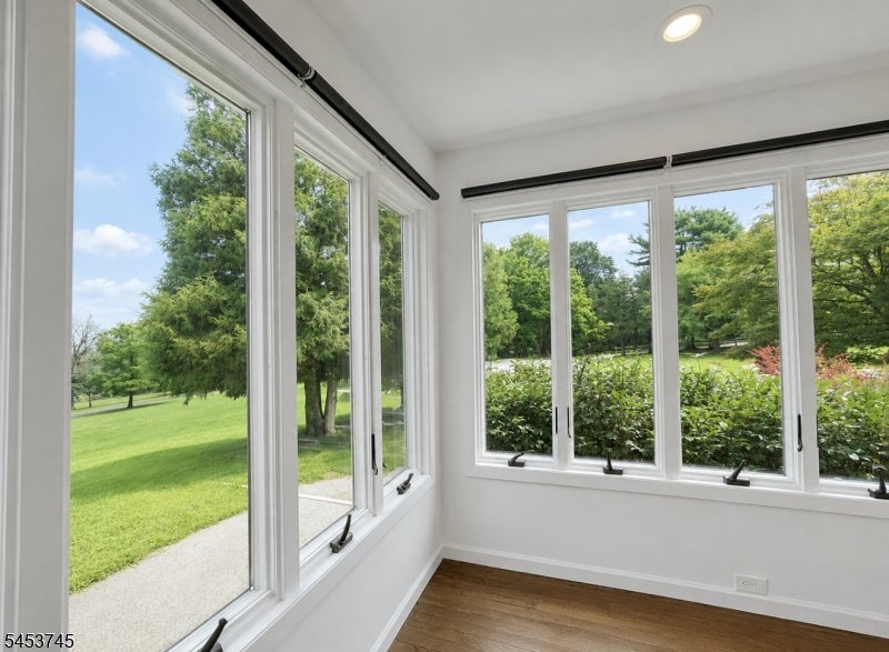 644 Montgomery Rd