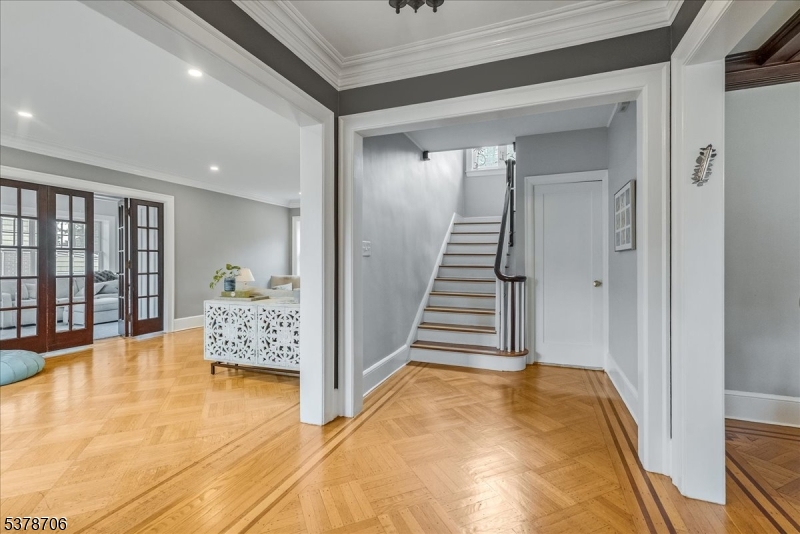 43 Ardsley Rd
