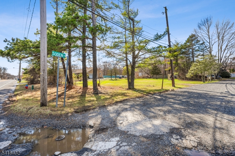 1815 Englishtown Rd